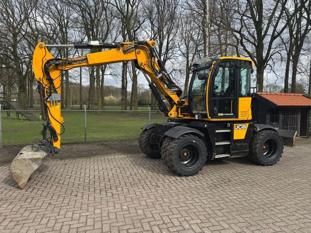 JCB Hydradig HD110WT Mobiele kraan (bj 2017), Graafmachine