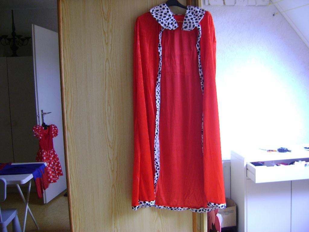 veloursecape met de klant is koning bas achter wit bont kra, Maat 48/50 (M), Zo goed als nieuw, Kleding, Oranje of Koningsdag