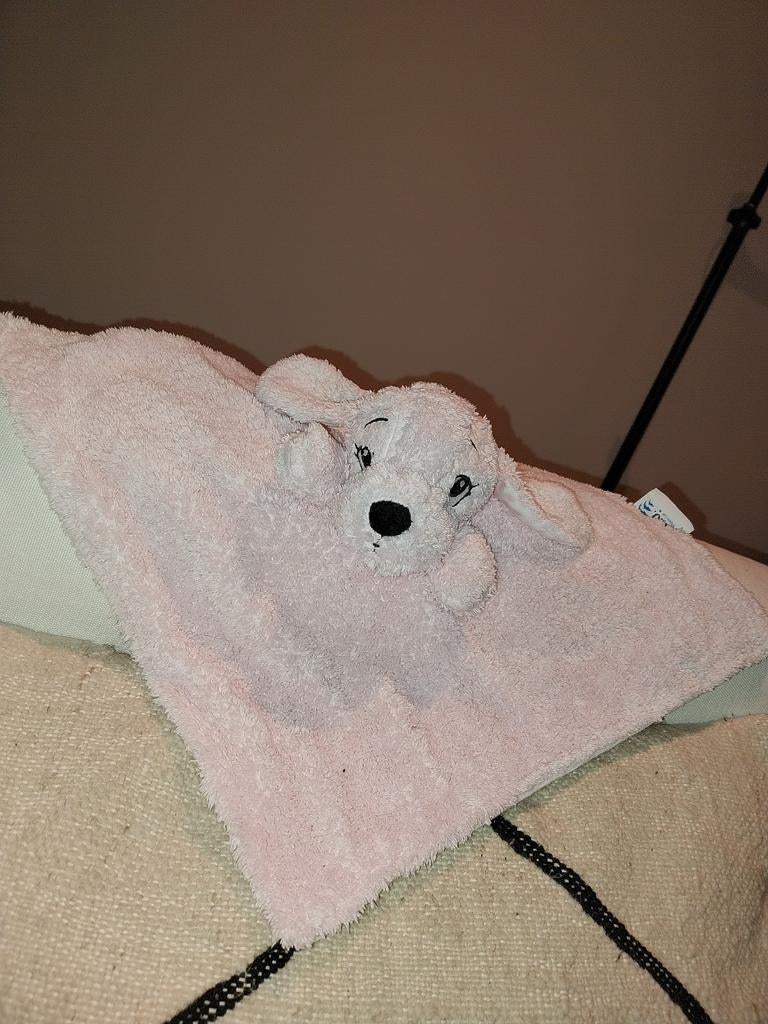 A.m.o. hond roze knuffeldoekje, Ophalen of Verzenden, Zo goed als nieuw, Hond