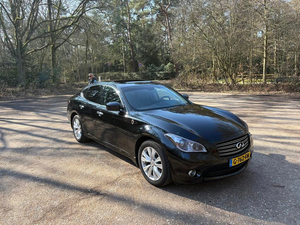 Infiniti M37X, 3696 cc, Achterwielaandrijving, M-serie, Zwart