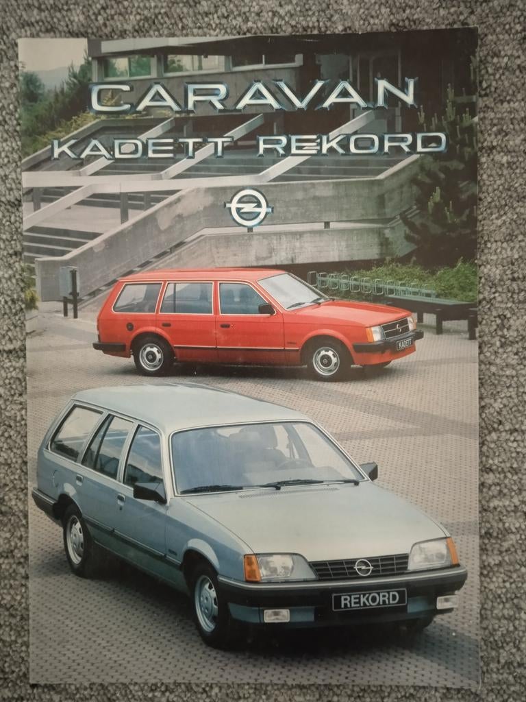 Folder Opel rekord en kadett, Ophalen of Verzenden, Zo goed als nieuw, Opel