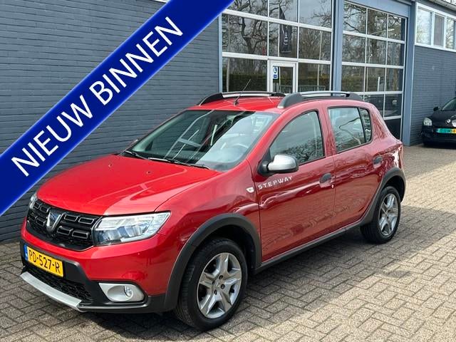 Dacia Sandero 0.9 TCe SL Stepway (bj 2017), Voorwielaandrijving, Stof, Euro 6, Origineel Nederlands