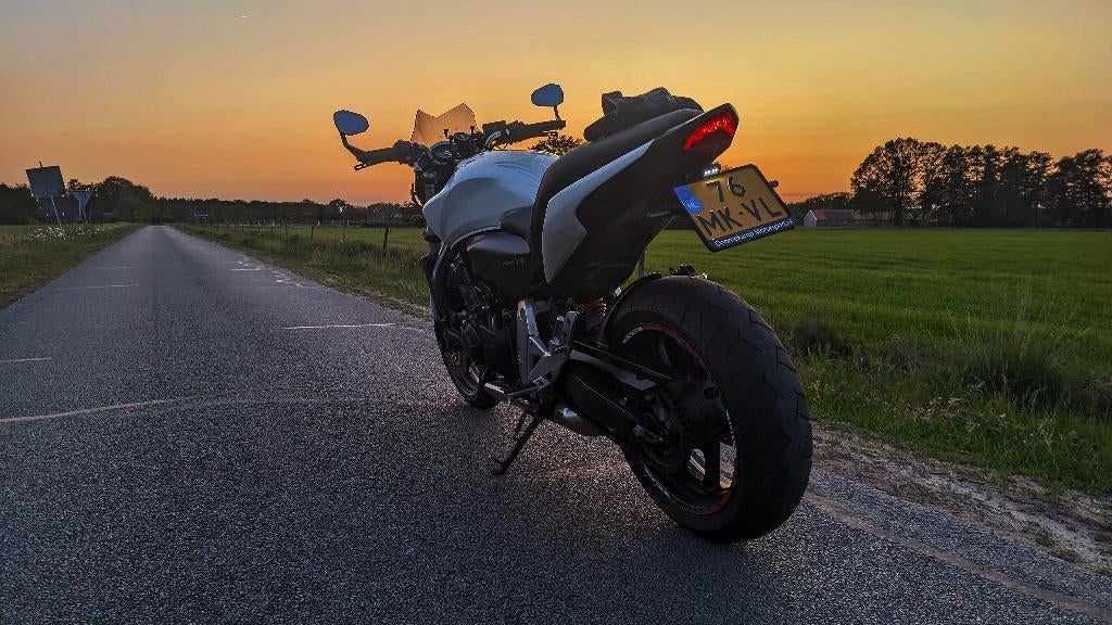 Honda CB600F Hornet facelift wit, Motoren, Handvatverwarming, 4 cilinders, Motorrijbewijs A, Particulier