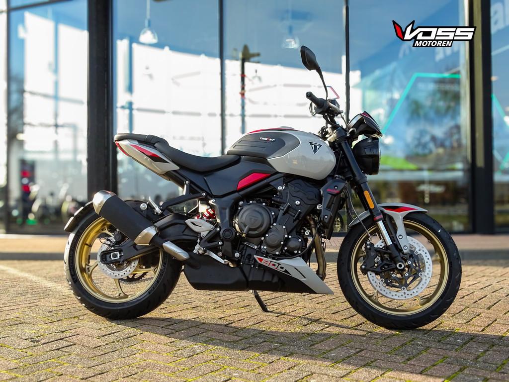 Triumph TRIDENT 800 (bj 2026)