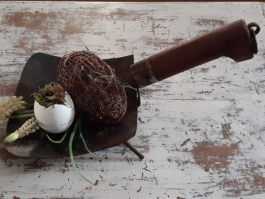 Landelijke kandelaar ,"schep" stoer brocantel,sober, Ophalen of Verzenden