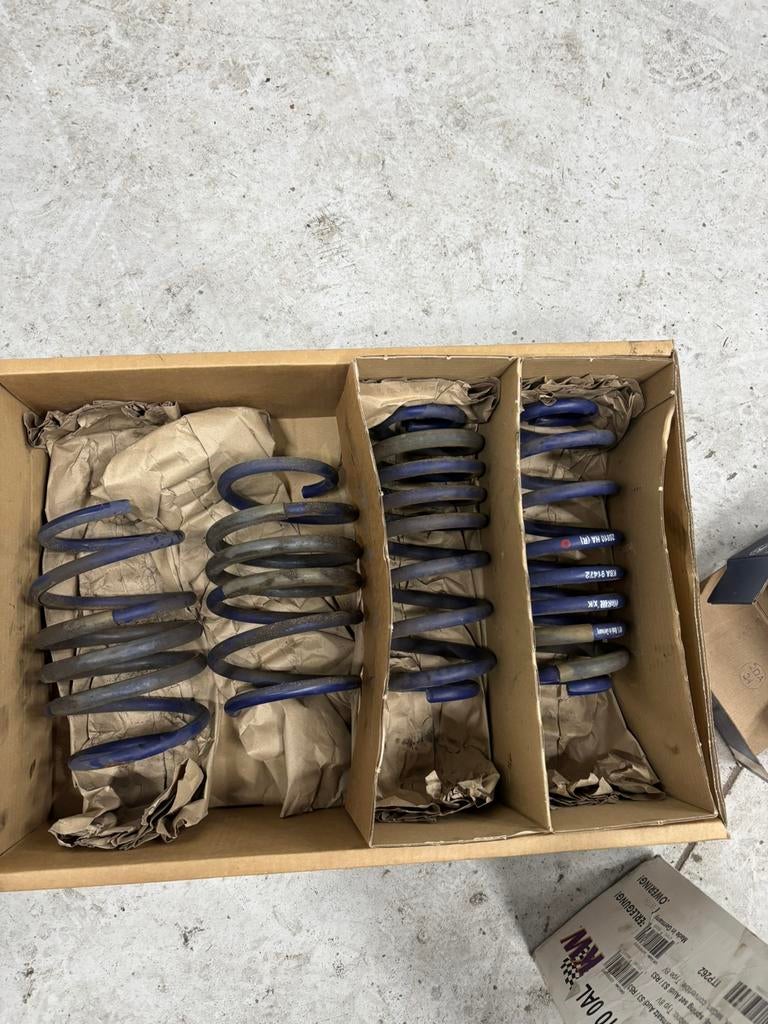 H&R verlagingsveren audi rs3., Auto-onderdelen, Ophanging en Onderstel, Ophalen of Verzenden, Gebruikt, Audi