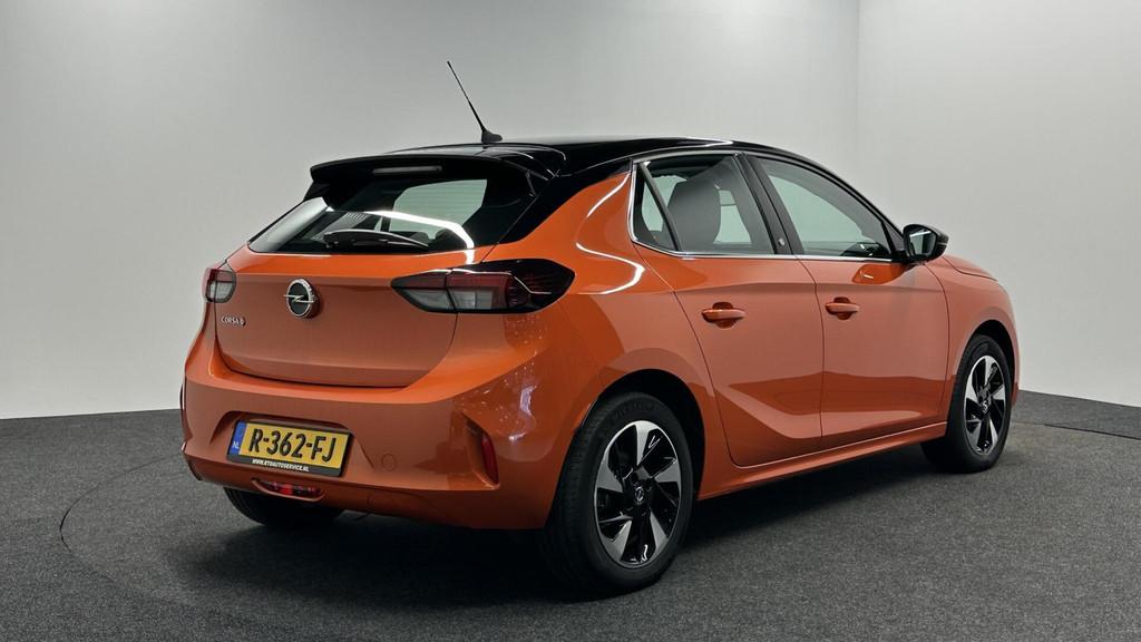 Opel Corsa-e Elegance 50 kWh 3 FASE SOH 92% NAVI CARPLAY ECC, 136 pk, Gebruikt, Zwart, Overige kleuren
