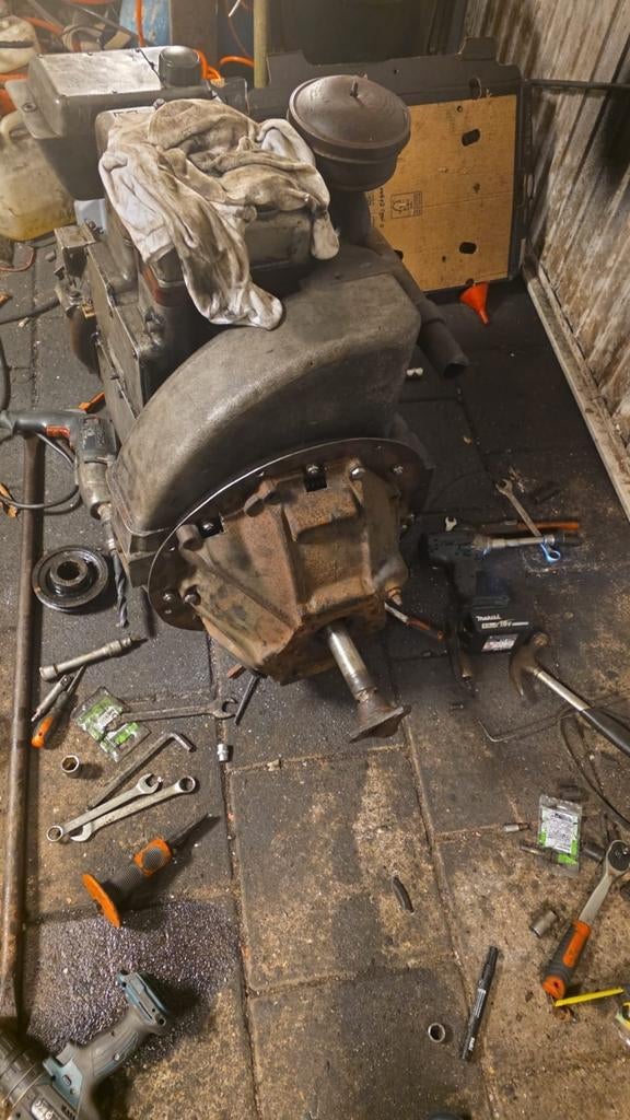 Gratis slinger  Lister 2 cilinder, Ophalen of Verzenden