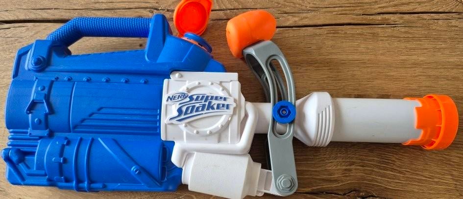 Nerf waterpistool SUPER SOAKER n goede staat., Kinderen en Baby's, Speelgoed | Buiten | Actiespeelgoed, Ophalen of Verzenden