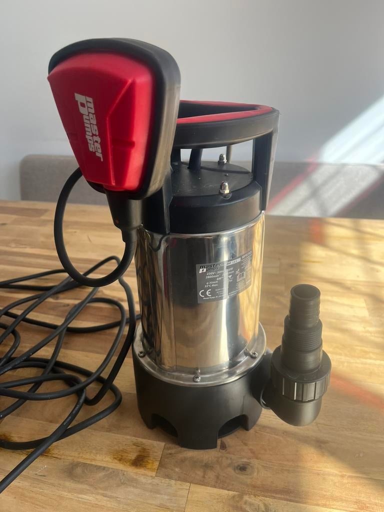 Kelder vacuum pomp: master pumps dompelpomp, Ophalen, Zo goed als nieuw, Dompelpomp