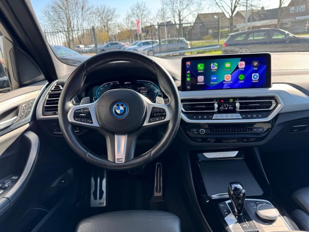 Bmw X3 XDRIVE 30E M sport HIGH Executive Panorama HUD Trekha, 1998 cc, Gebruikt, 2000 kg, Zwart