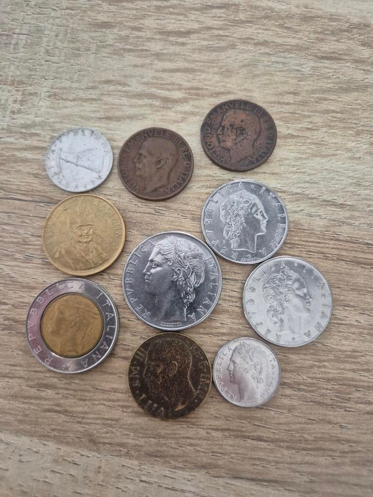 10 diverse Italiaanse munten - verzameling, Ophalen of Verzenden