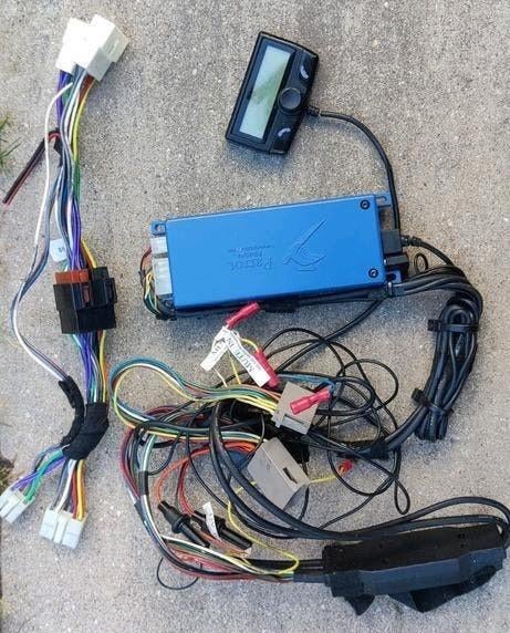 Parrot CK3100 met ISO kabel Renault, Auto diversen, Carkits, Ophalen of Verzenden, Gebruikt