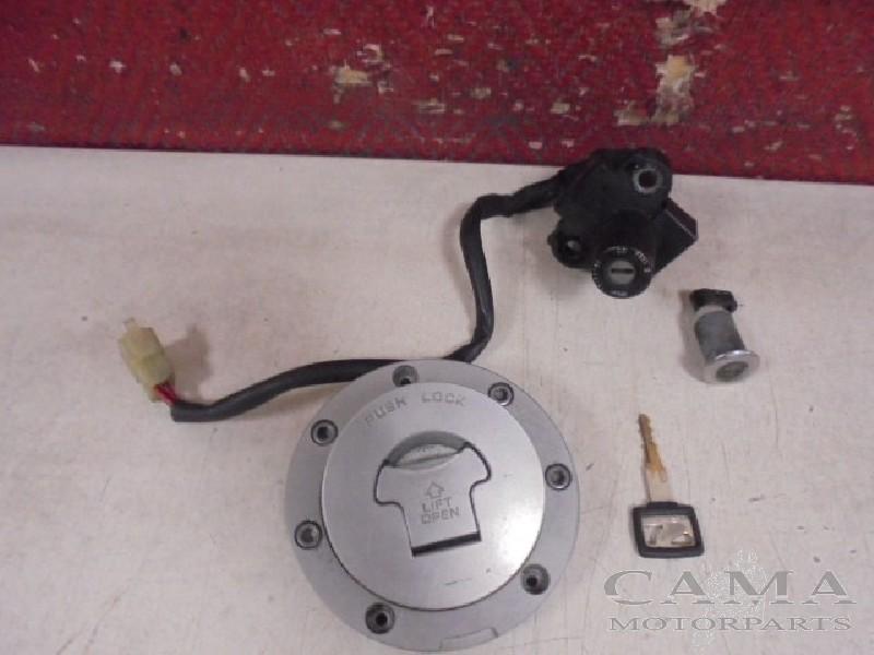 SLOTENSET Honda CBR 1100 XX Blackbird 1996-1998 (CBR1100XX), Dhr. S. di Majo, Gebruikt, Info@cama-motorparts.nl, P.J. Troelstraweg 8 8
3144 CX  MAASSLUIS, NL