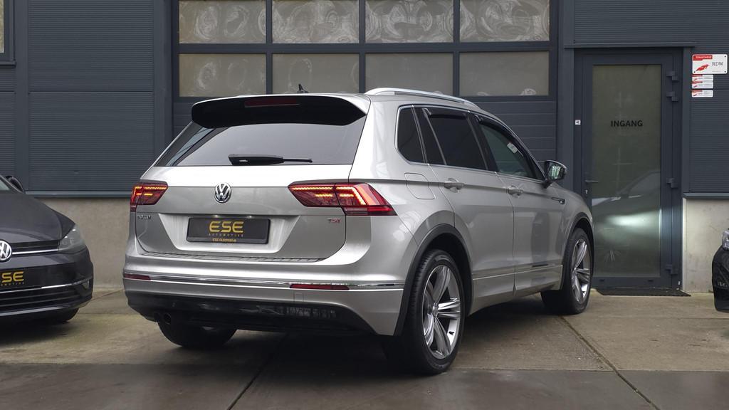 Volkswagen Tiguan 1.4 TSI Connected Series R-Line | Carplay, Auto's, Stof, 4 cilinders, 150 pk, SUV of Terreinwagen