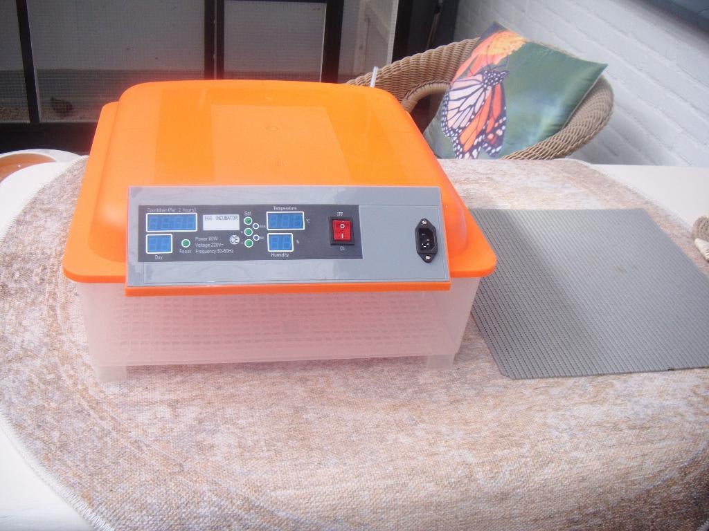 Te Koop Broedmachine, Dieren en Toebehoren, Pluimvee | Toebehoren, Ophalen of Verzenden, Zo goed als nieuw, Broedmachine