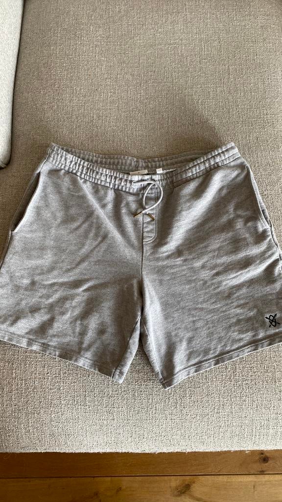 Daily Paper sweatshort xl grijs, Kleding | Heren, Ophalen of Verzenden, Maat 56/58 (XL), Grijs