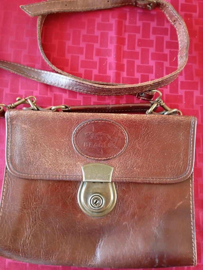 Lederen tasje Beagles, Ophalen of Verzenden