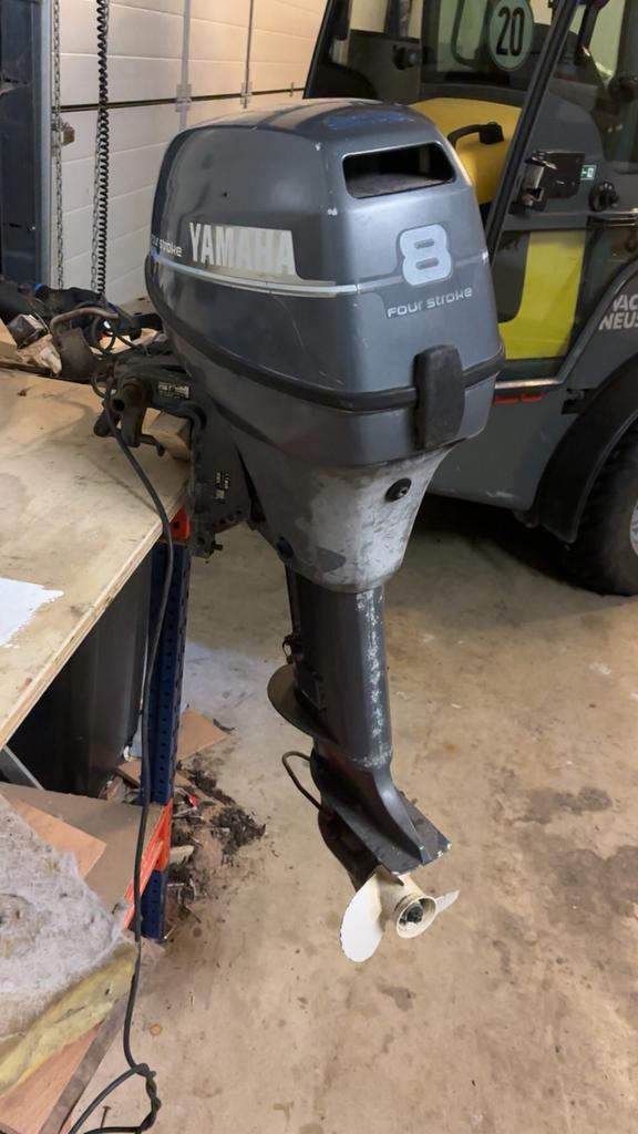 Yamaha 8 pk buitenboordmotor, Watersport en Boten, Ophalen, Zo goed als nieuw, Benzine