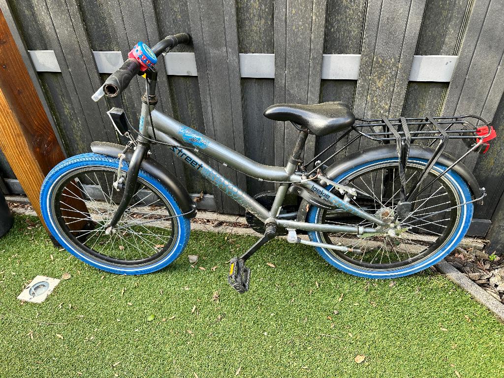 Loekie kinderfiets 17", Ophalen, Gebruikt, 16 tot 20 inch, Loekie