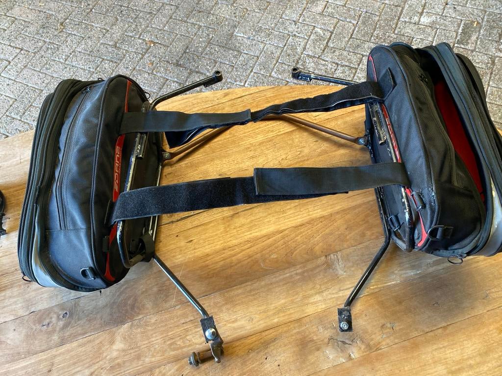 Aprilia Dorsoduro Bagageset Compleet (750/900/1200), Ophalen of Verzenden, Gebruikt