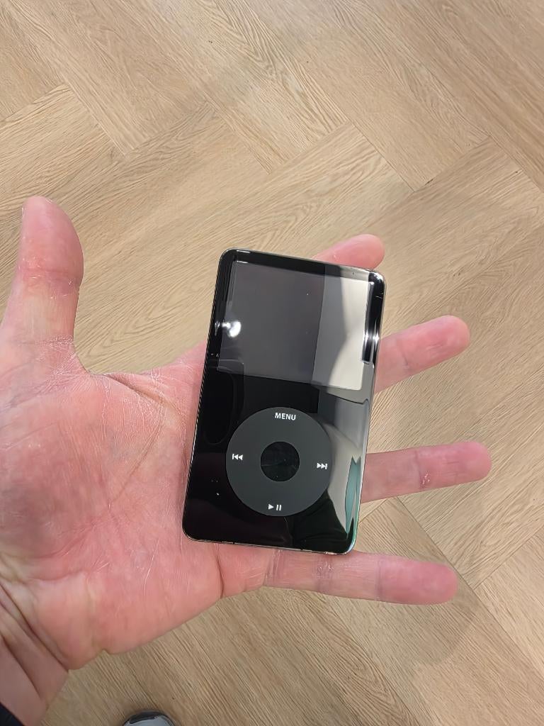 Apple iPod (5e generatie), Audio, Tv en Foto, Mp3-spelers | Apple iPod, Ophalen of Verzenden, Gebruikt, Classic