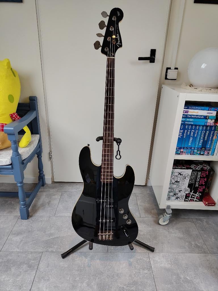 Fender Aerodyne Jazz Bass, Black, 2022, Muziek en Instrumenten, Snaarinstrumenten | Gitaren | Bas, Ophalen, Gebruikt, Elektrisch