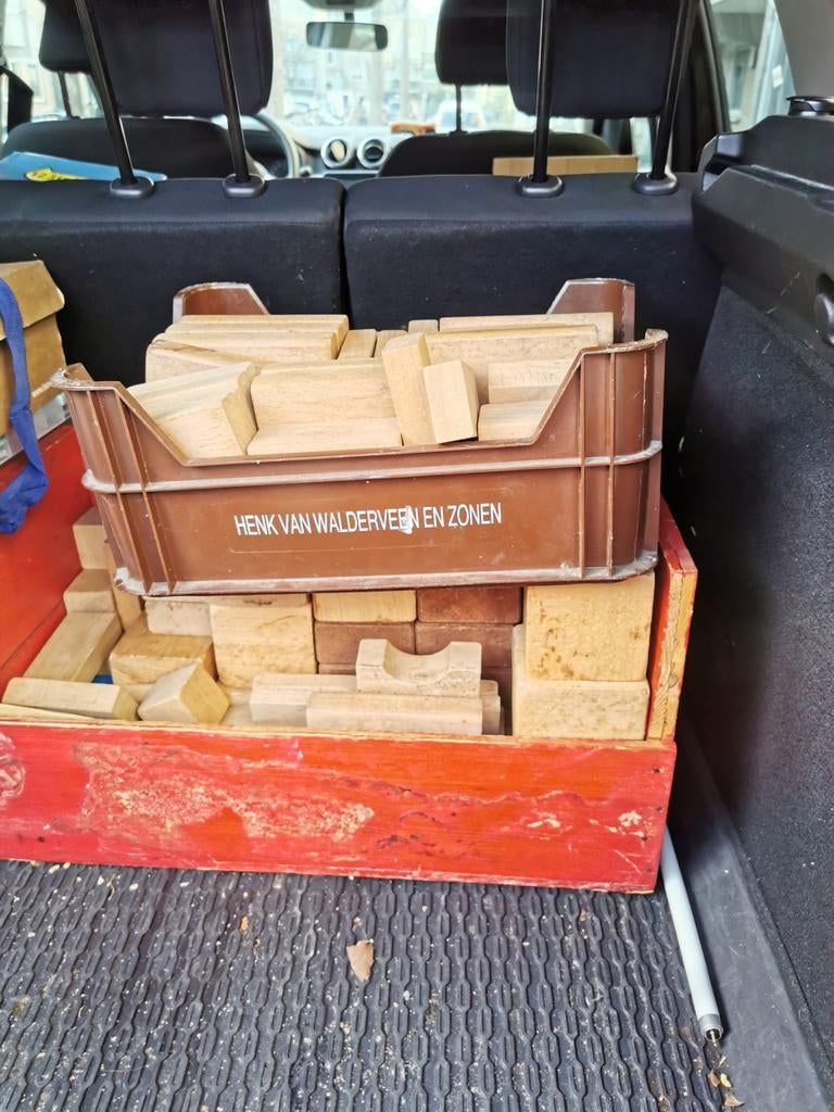 Kinder houten speel blokken veel gebruikt, Ophalen, Gebruikt