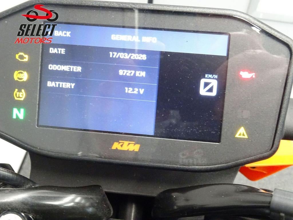 SUPER GAVE STOERE KTM 790 DUKE (bj 2022) - foto 2