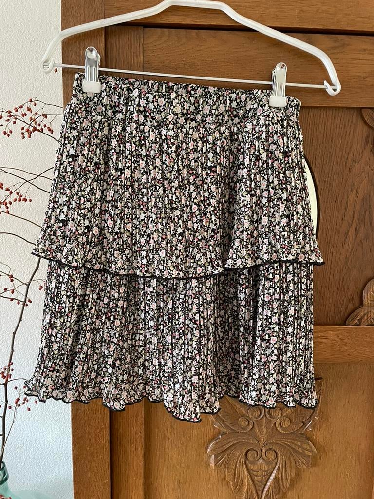Rokje By Clara S, Kleding | Dames, Rokken, Ophalen of Verzenden, Zo goed als nieuw, Zwart, Boven de knie