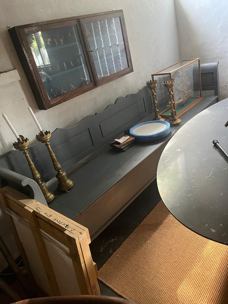 Hongaarse klepbank, Ophalen