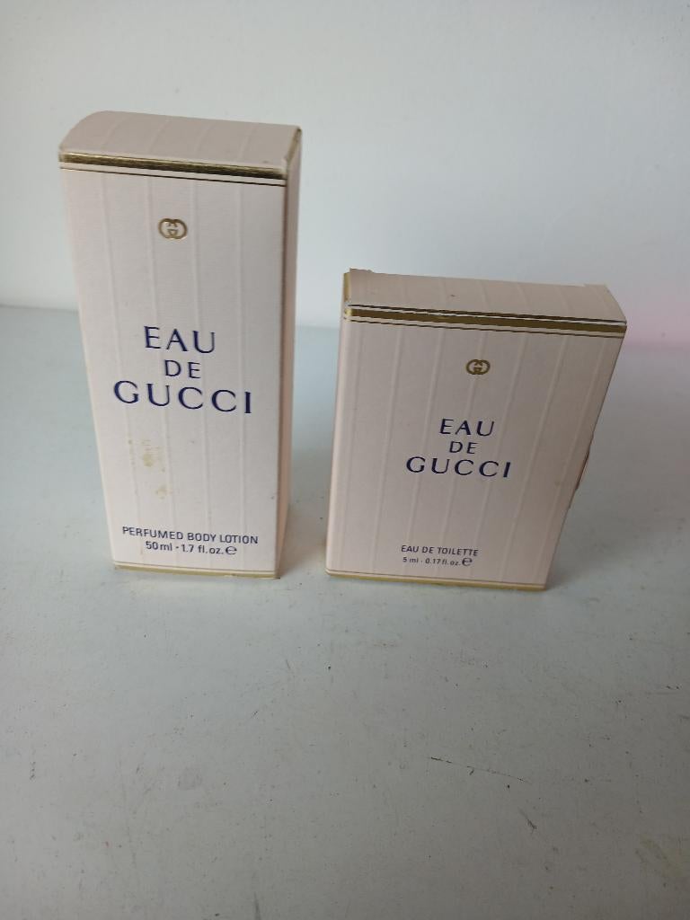 Gucci : Eau  de Gucci eau de toilette 5 ml. en bodylotion 50, Verzamelen, Parfumverzamelingen, Verzenden, Nieuw, Miniatuur, Gevuld