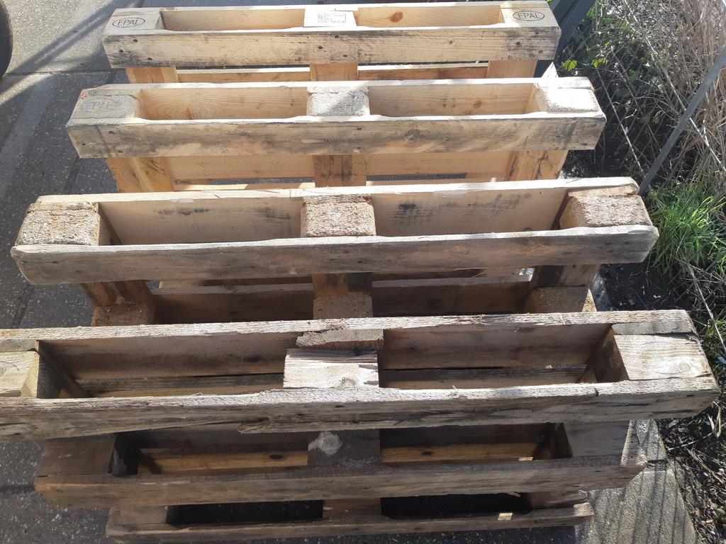 2 ONVERWOESTBARE EURO EPAL PALLETS 9.95 PER STUK, Doe-het-zelf en Verbouw, Hout en Planken, Pallet, Overige houtsoorten, Minder dan 200 cm