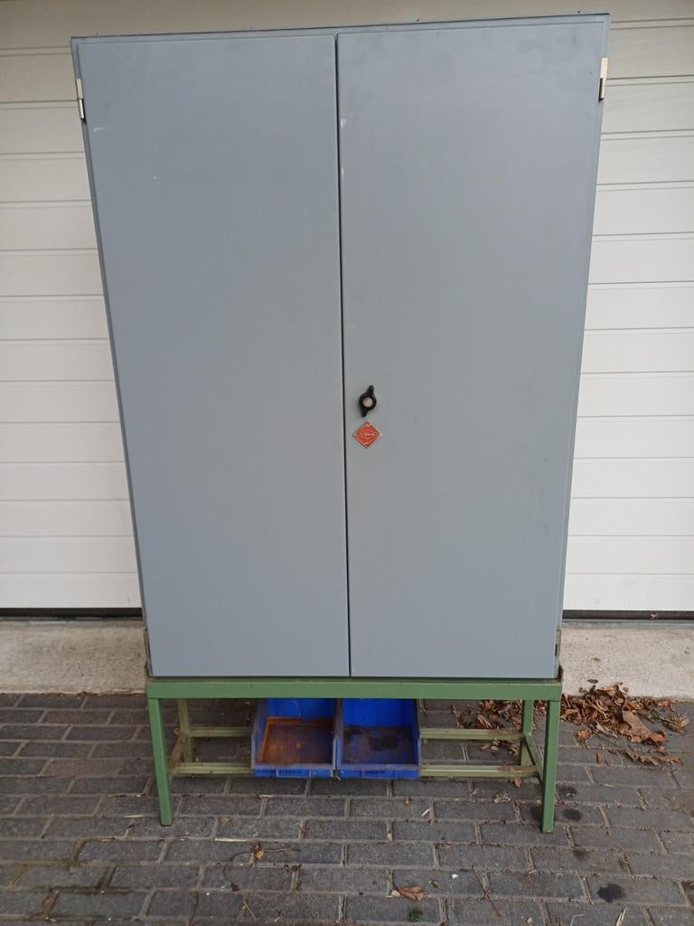 metalen machinekast Vintage  industriële kast dossierkast, Gebruikt, Met slot, Minder dan 25 cm, Metaal