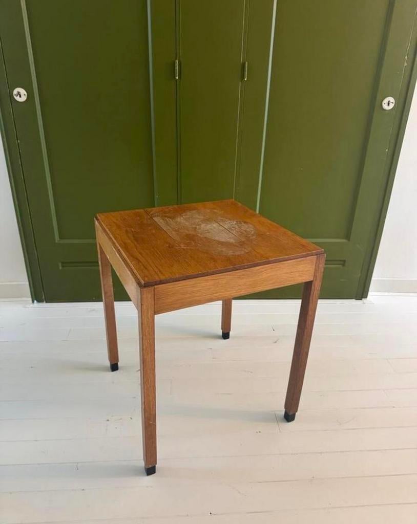 Amsterdamse school tafelopknapper, Ophalen