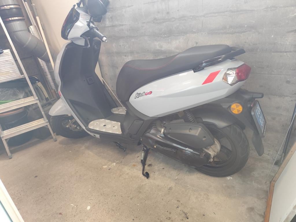 Peugeot Kisbee RS in nieuwstaat, Overige modellen, Elektrisch, Ophalen of Verzenden, Zo goed als nieuw