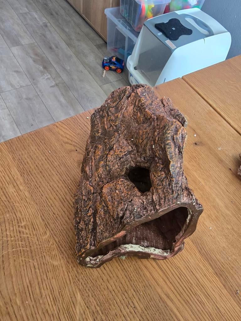 Grot aquarium, Ophalen, Sierelement