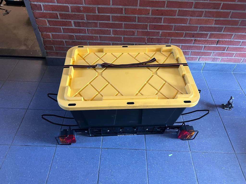 Koffer / fietsdrager voor op de trekhaak 65 liter, Ophalen of Verzenden, Zo goed als nieuw