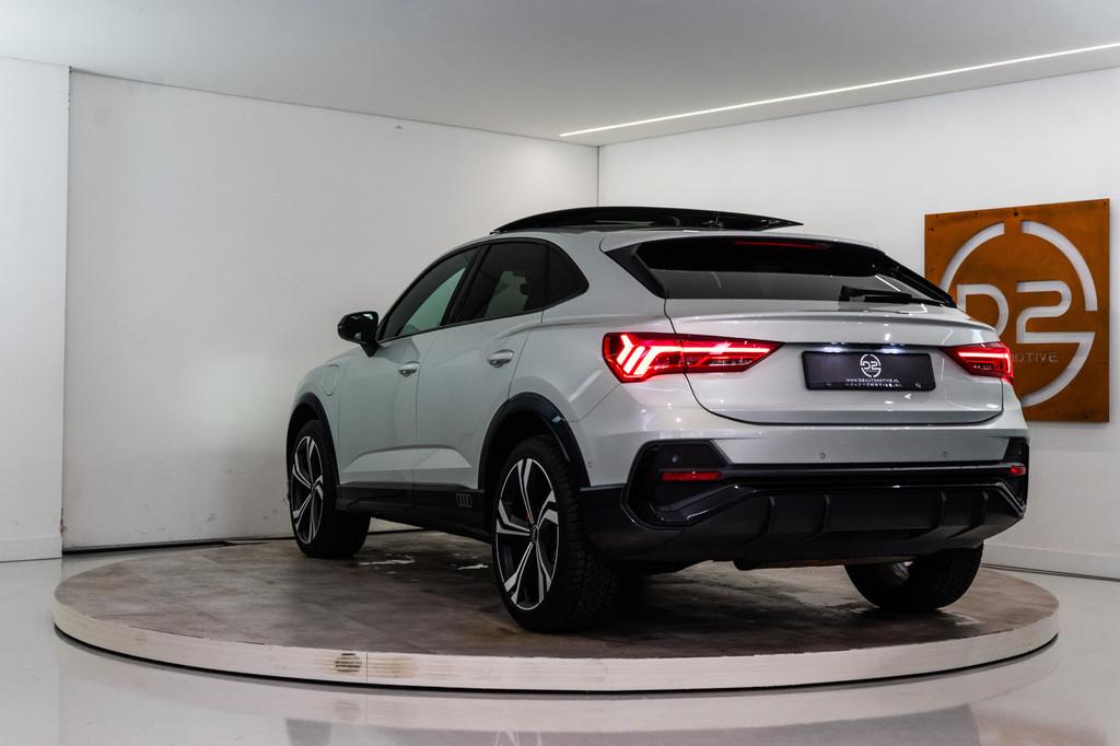 Audi Q3 Sportback 45 TFSI e Edition 245PK Tau Silver | Pano, 12 maanden, Gebruikt, Euro 6, Grijs