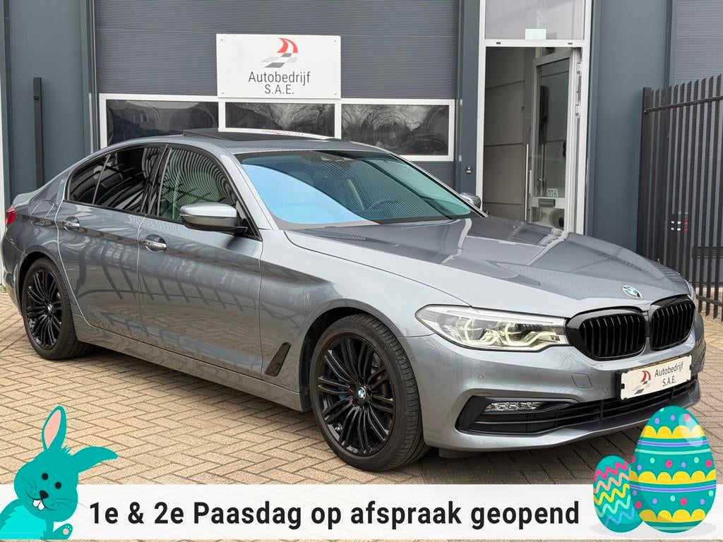 BMW 5-serie 530i High Executive MEMORY CARPLAY CAMERA LEDER, Automaat, 1998 cc, Achterwielaandrijving, Gebruikt
