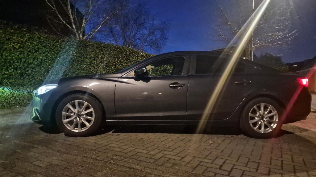 Mazda 6 2.2D 110KW Sedan 2016 Grijs, 730 kg, 4 cilinders, 2191 cc, 26 km/l