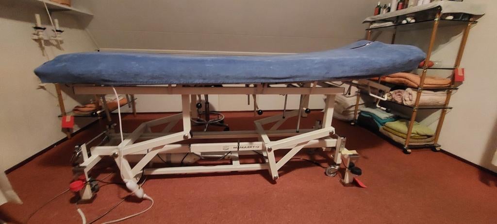 Massagebed, Sport en Fitness, Ophalen, Gebruikt, Massagetafel