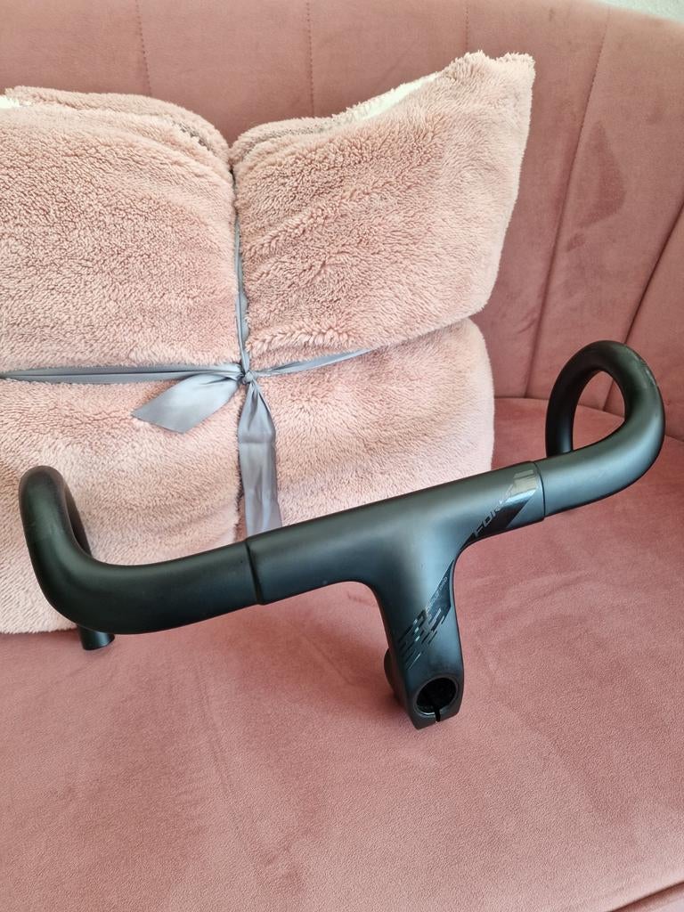 Forza Cirrus Pro Carbon stuurbocht W400-420 / L110 zgan, Fietsen en Brommers, Ophalen of Verzenden, Zo goed als nieuw, Stuur, Forza