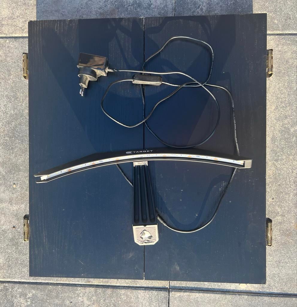 Dartbordkast met verlichting, Ophalen, Gebruikt, Overige typen