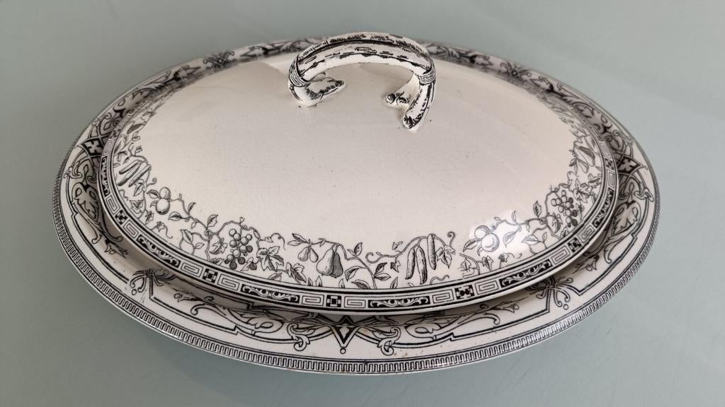 Copeland serveerschaal met treef en deksel., Antiek en Kunst, Antiek | Servies los, Ophalen of Verzenden