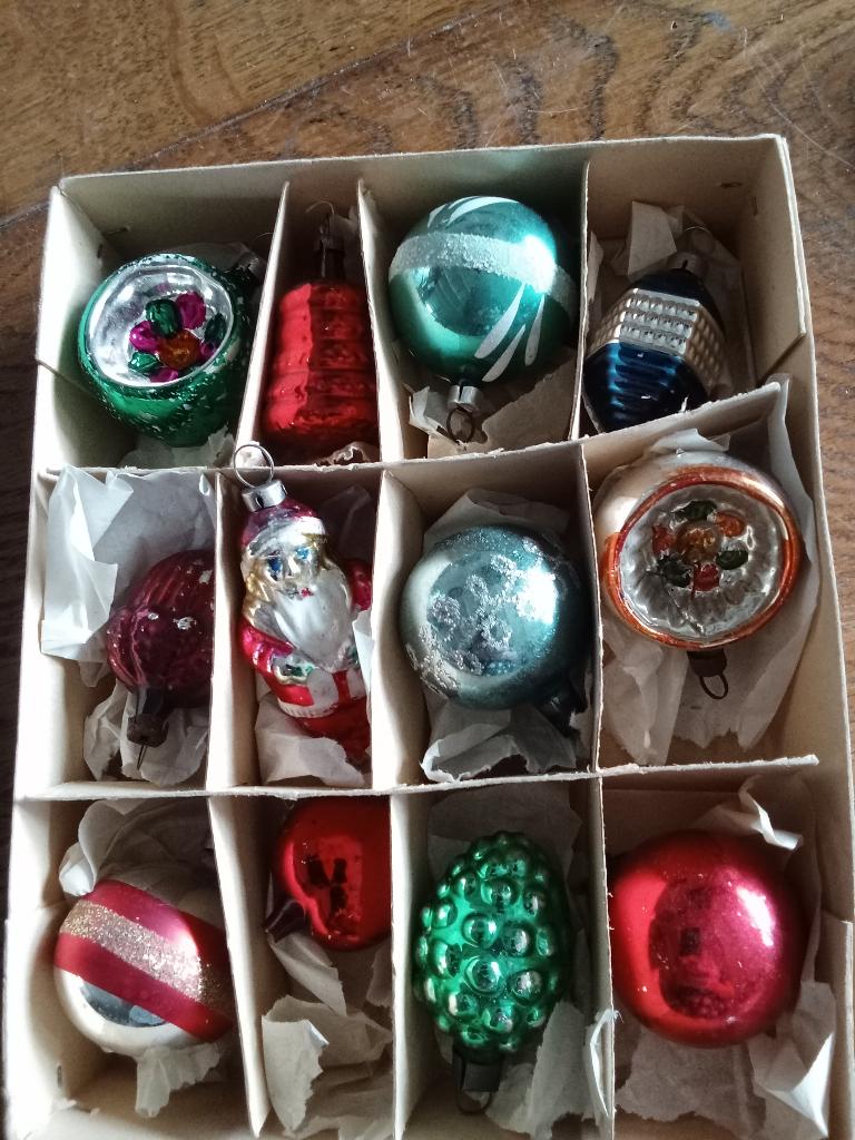 doos nr 26 antieke-oude kerstballen , alles glas, Ophalen of Verzenden, Gebruikt