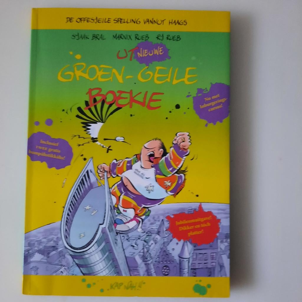 M. Rueb - Ut Groen-Geile Boekie MET ALLE 3 DE HANDTEKENINGEN, Ophalen of Verzenden, Zo goed als nieuw, Anekdotes en Observaties