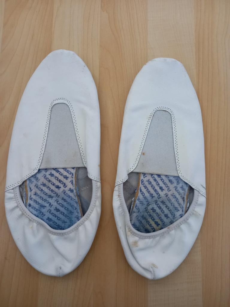 Witte leren balletschoenen, dansschoenen maat 40, ongebruikt, Ophalen of Verzenden, Nieuw, Schoenen