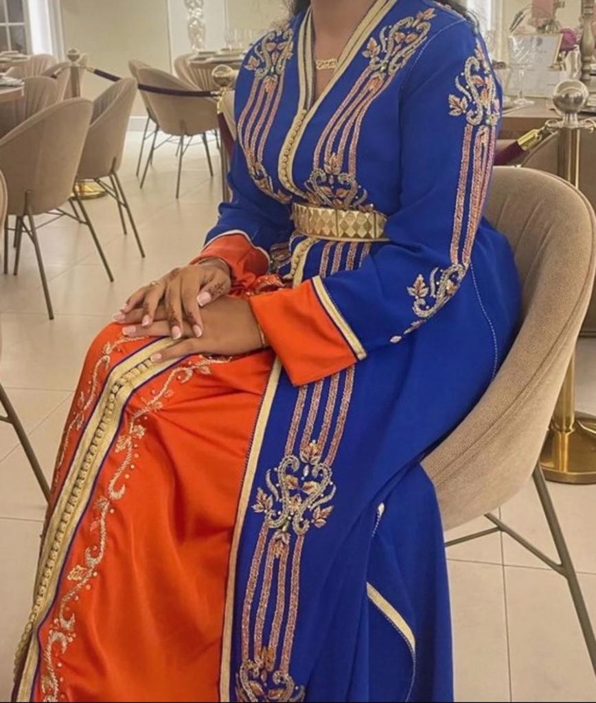 Prachtige Marokkaanse Takchita, Maat 38/40 (M), Overige typen, Blauw, Ophalen of Verzenden