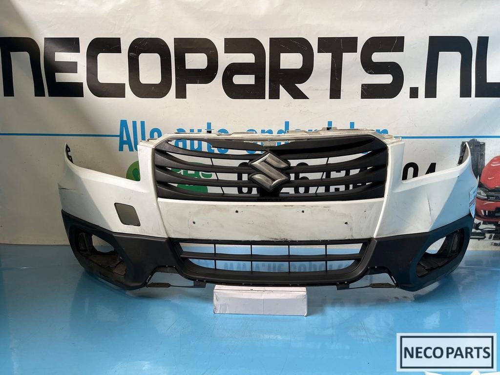 SUZUKI S CROSS MK2 2013-2016 VOORBUMPER BUMPER ORIGINEEL, Auto-onderdelen, Ophalen of Verzenden, Gebruikt, Suzuki, Spatbord